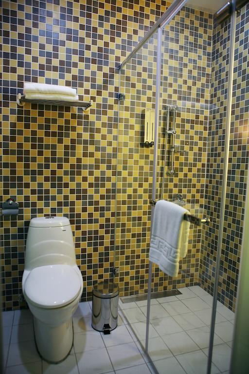 Nl Concept Hotel Kaohsiung Bilik gambar